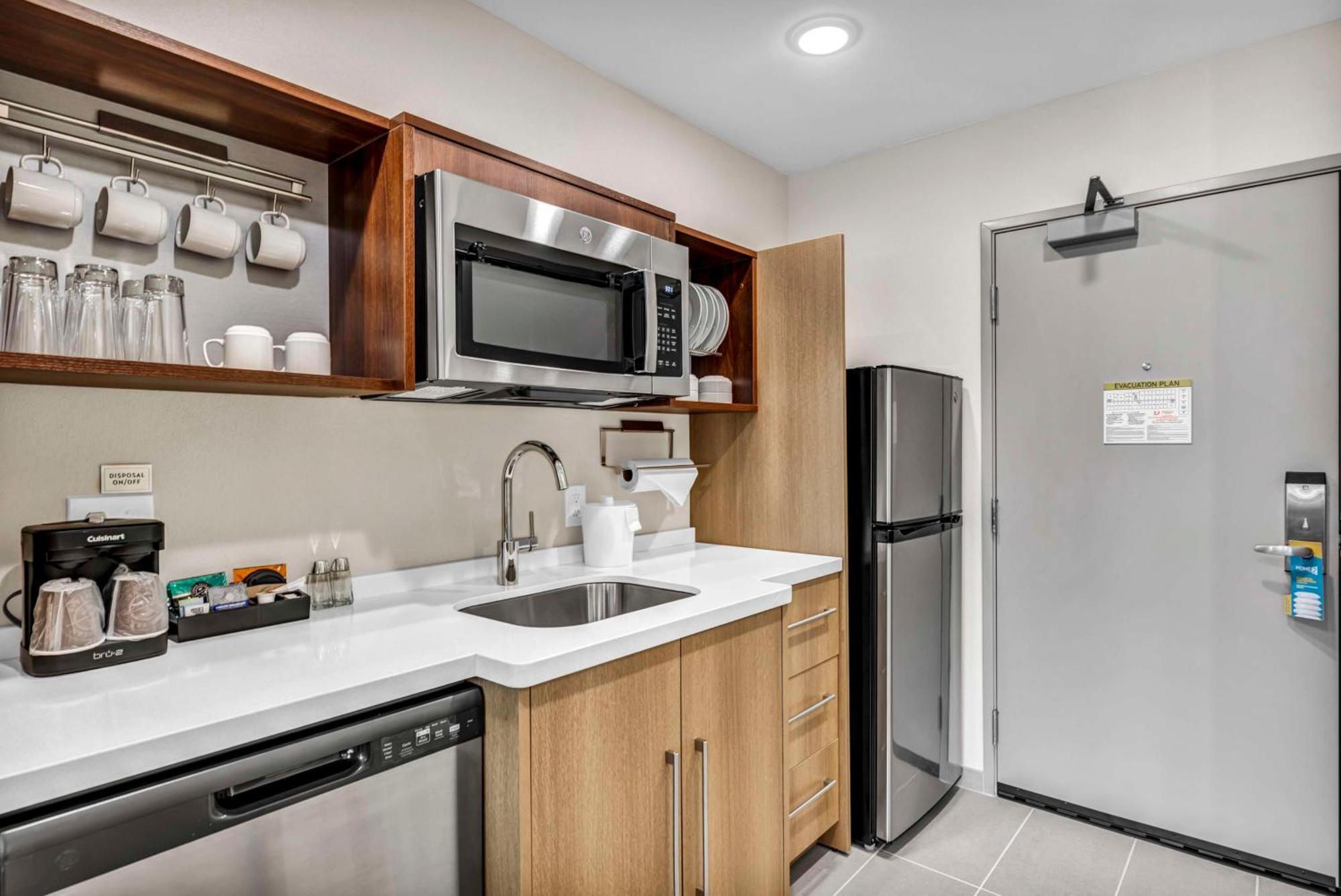 Home2 Suites By Hilton Raleigh West Lenovo Center Екстериор снимка