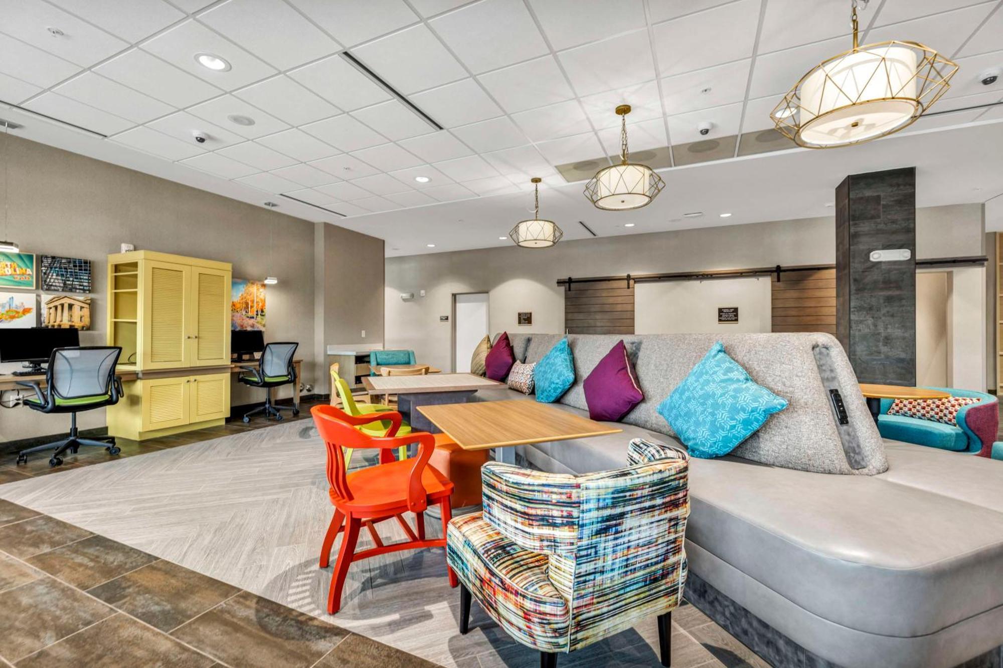 Home2 Suites By Hilton Raleigh West Lenovo Center Екстериор снимка